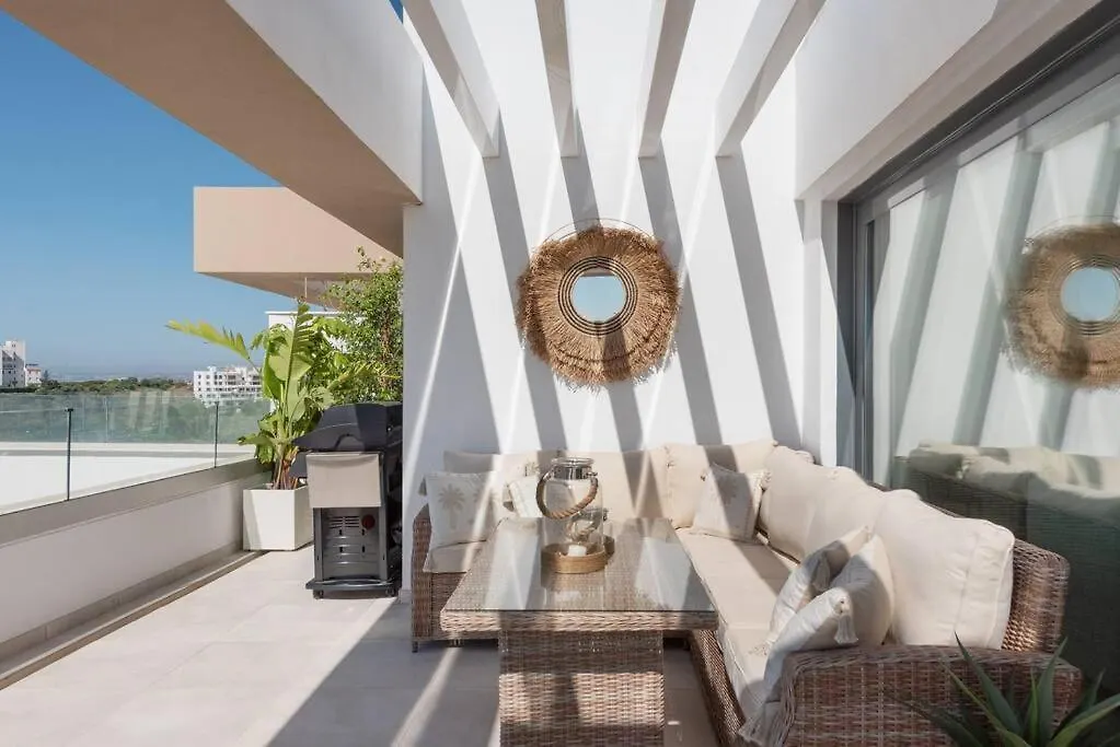 Penthouse Apt With Ocean View Estepona Spain